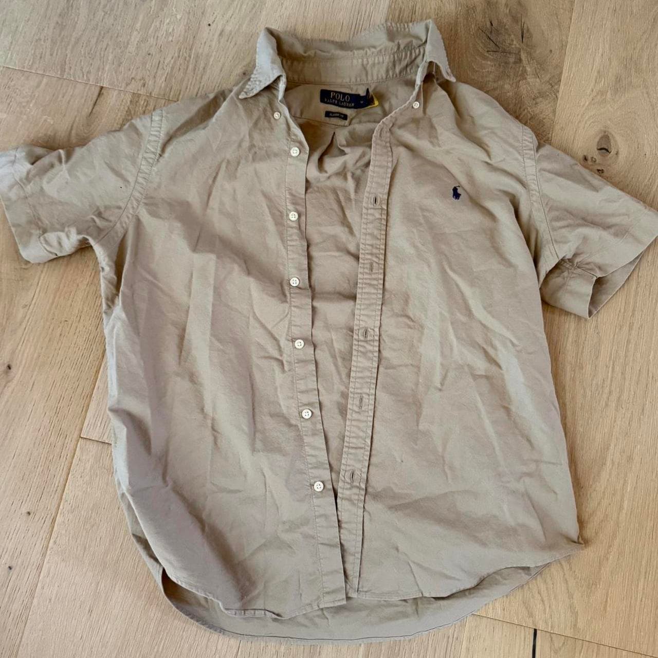חולצה מכופתרת בז' · Polo Ralph Lauren